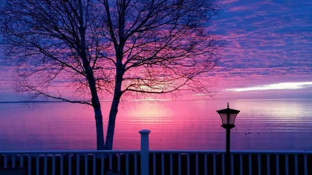 Baymont By Wyndham St. Ignace Lakefront Exterior foto